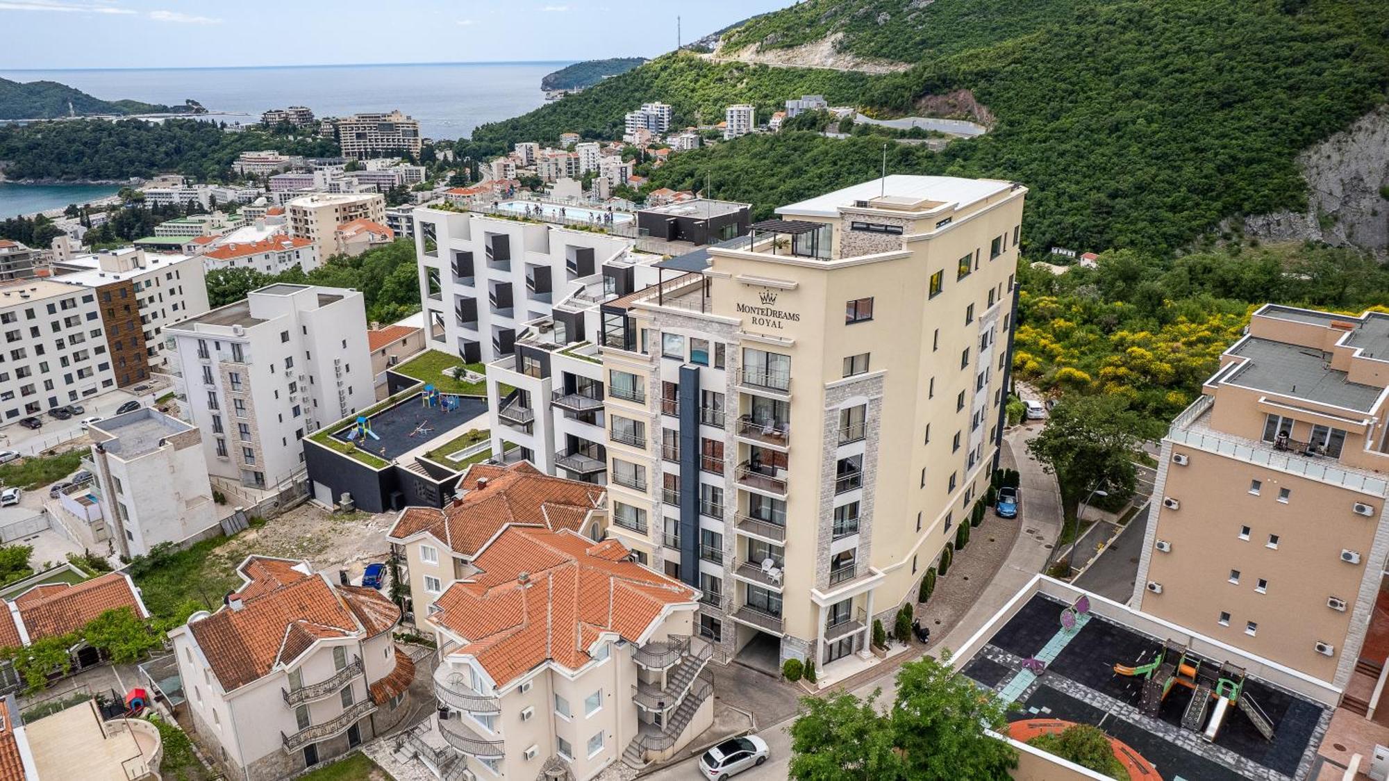Modern Top Floor Sea View 3Br With Pools, Spa & Fitness Bečići Eksteriør billede