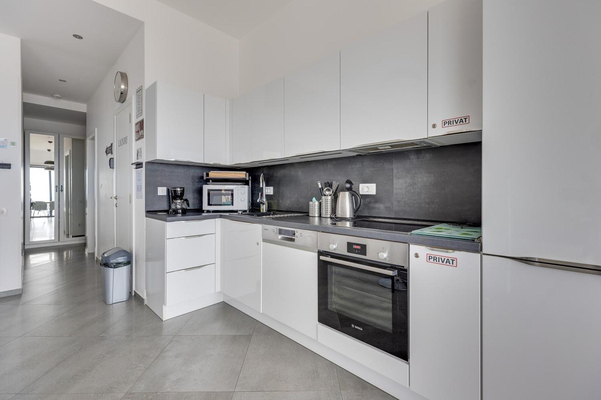 Modern Top Floor Sea View 3Br With Pools, Spa & Fitness Bečići Eksteriør billede